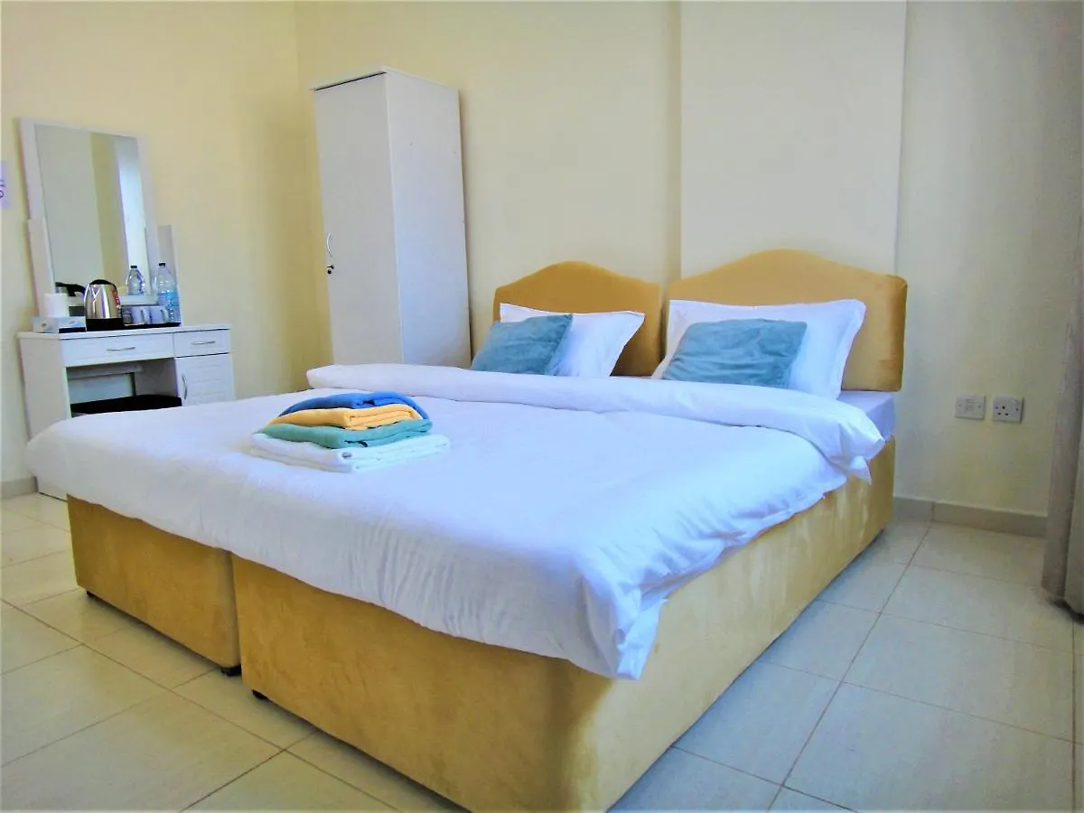 Abu Hail Star Residence - Home Stay ドバイ